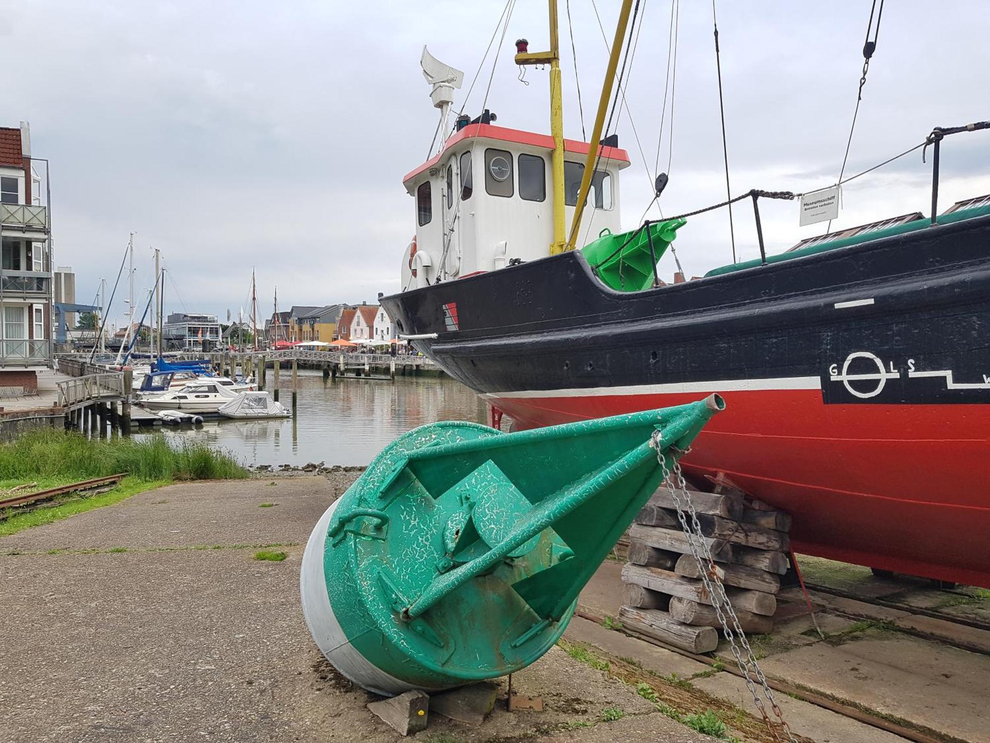 Sleeptide Hostel Husum  Buitenkant foto