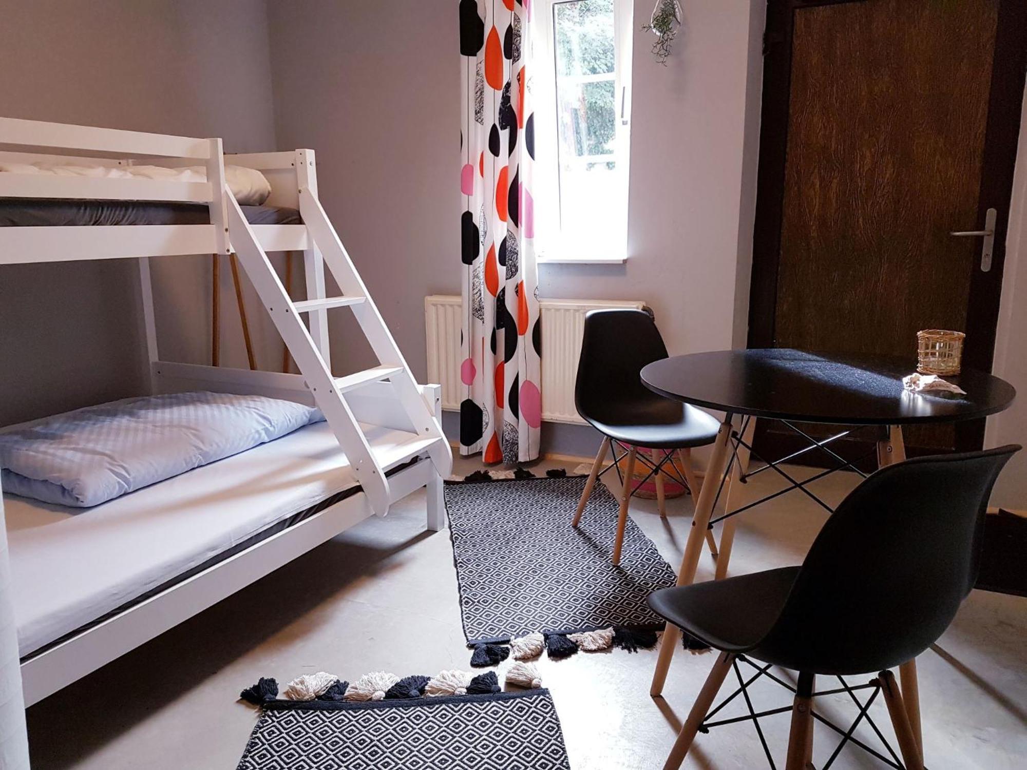 Sleeptide Hostel Husum  Buitenkant foto