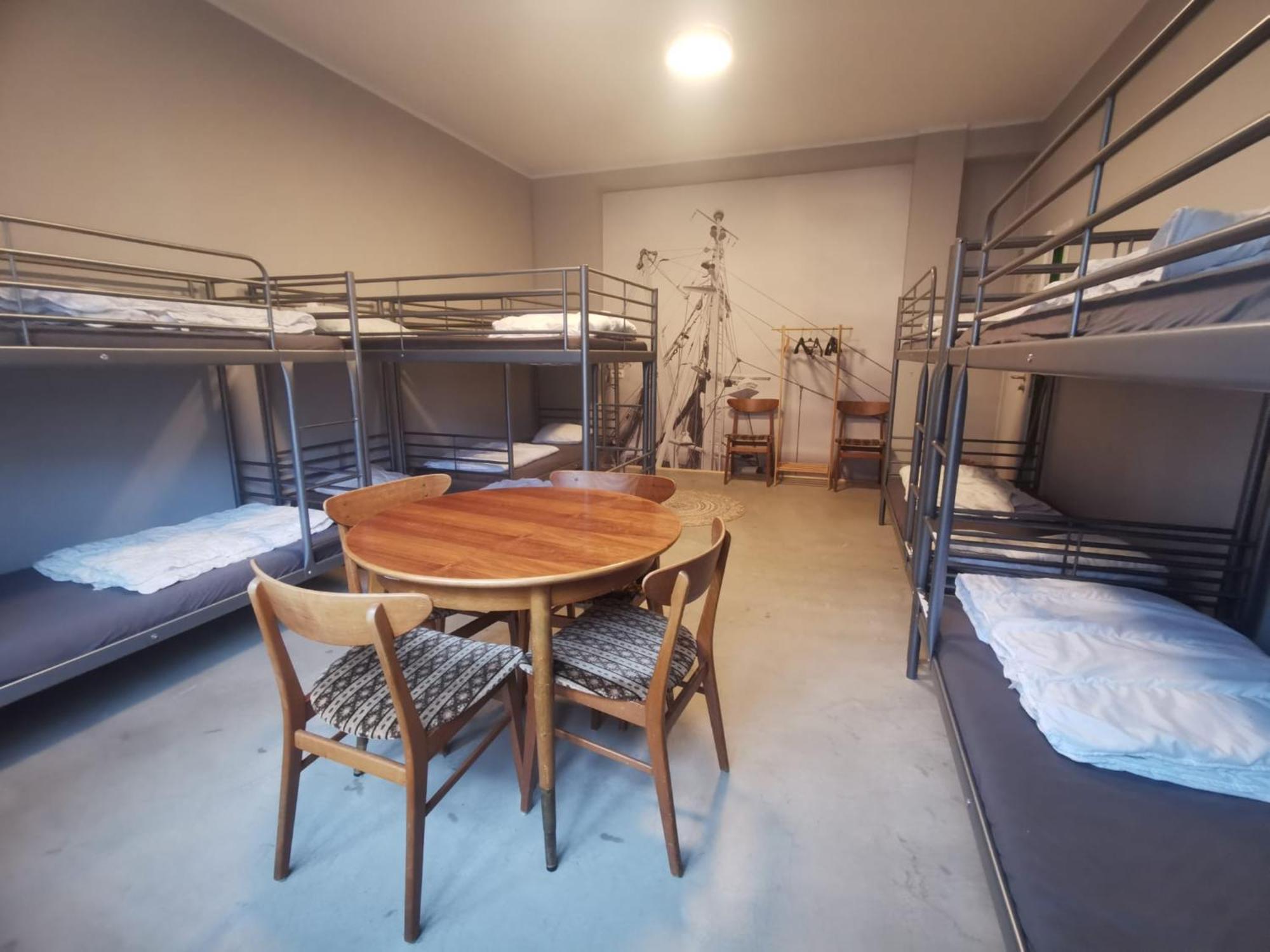 Sleeptide Hostel Husum  Buitenkant foto